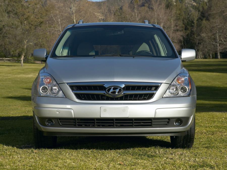  Hyundai Entourage 2006 года  (фото 6 из 46)